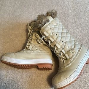 Room for Fashion snow boots